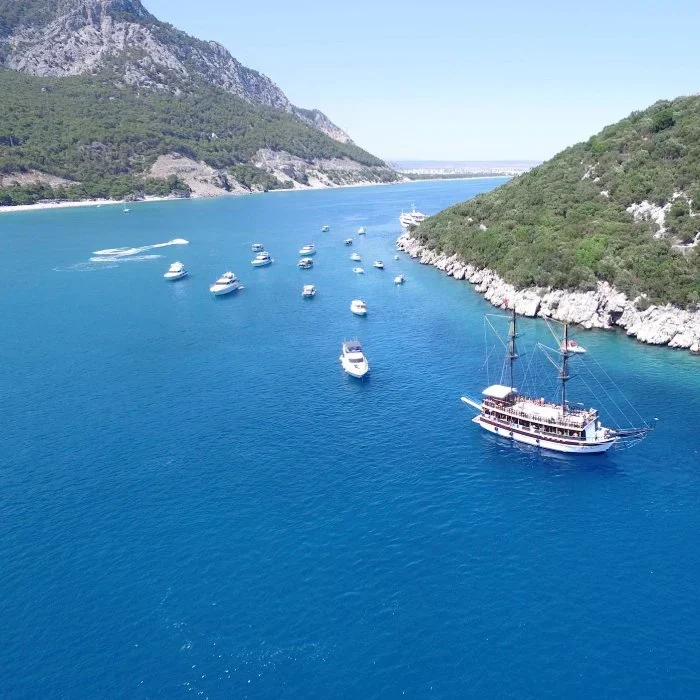 6 Saat – Yat Gezisi / Yemekli / Yüzme Molalı